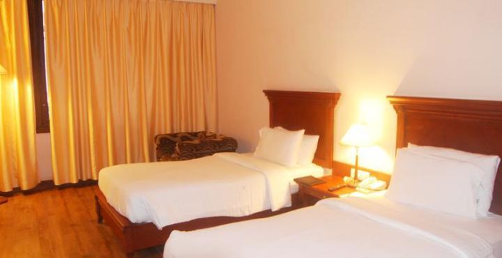 The Royal Plaza Gangtok Hotel Exterior foto