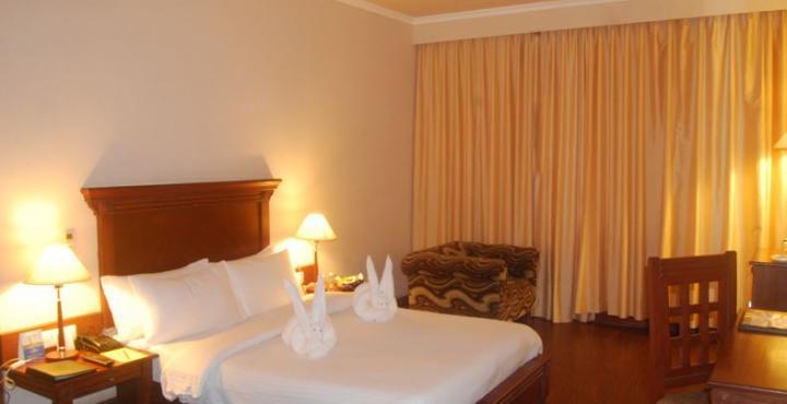 The Royal Plaza Gangtok Hotel Exterior foto